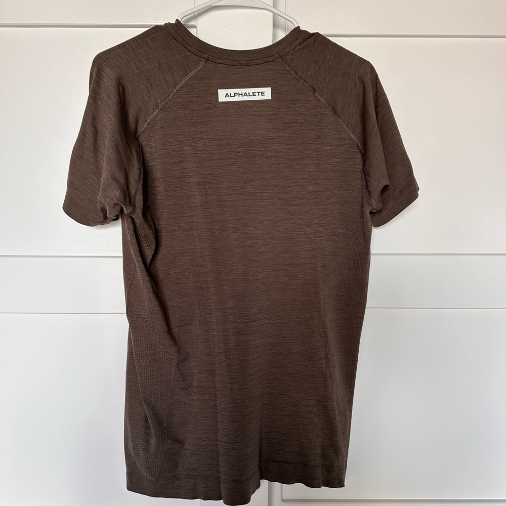 Alphalete Hero Shirt (L)